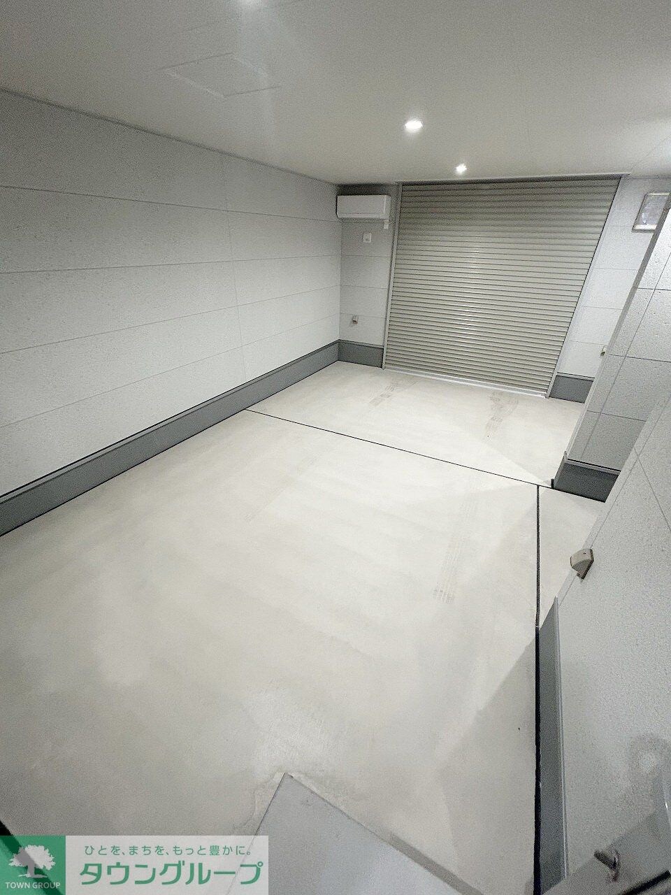 ガレージハウス久喜青毛の物件内観写真