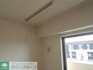 ティン・グロ-ブIIの物件内観写真