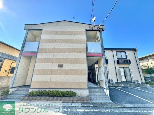 レオパレスLumiereの物件外観写真