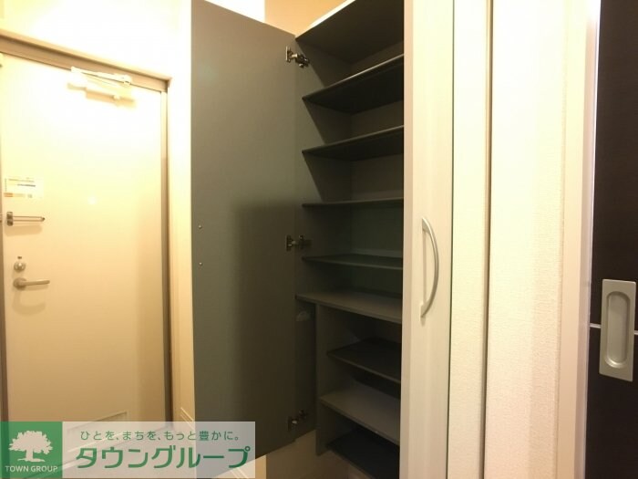 ロイヤルガーデンの物件内観写真