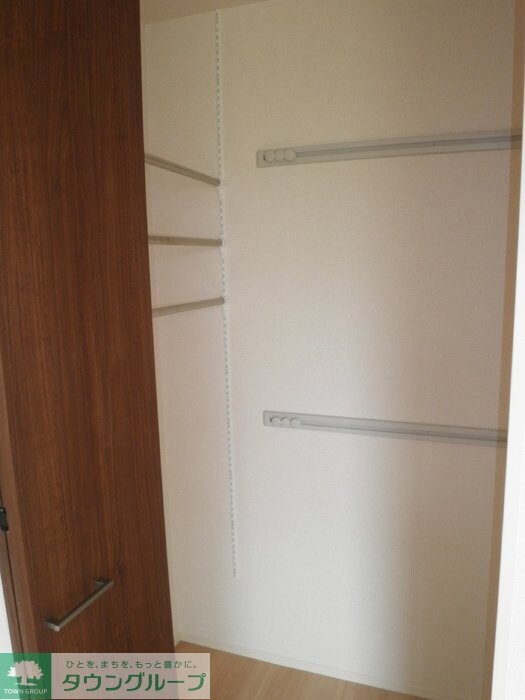 シャイン・カワナベの物件内観写真