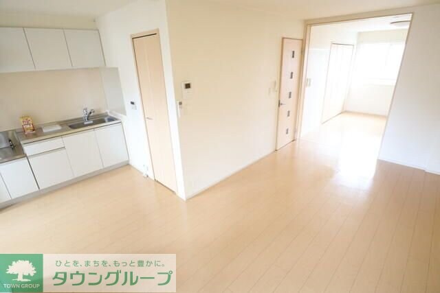 レジェンド13の物件内観写真