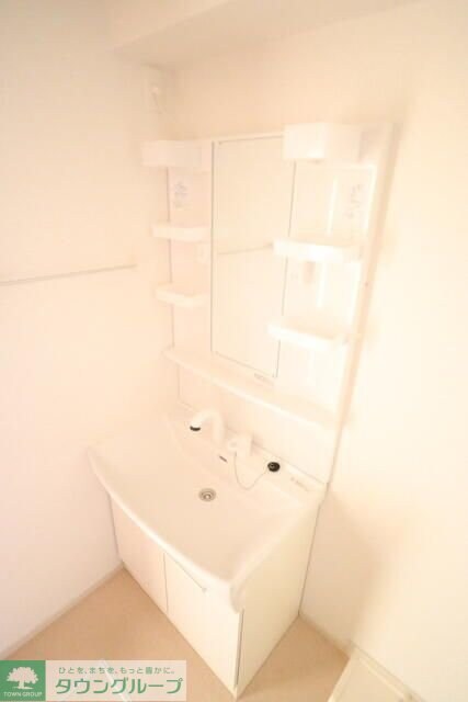 レジェンド13の物件内観写真