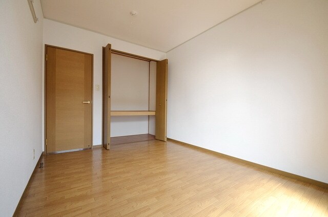 ガーデンコート Bの物件内観写真