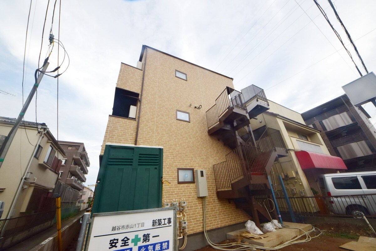 モナーク越谷の物件内観写真