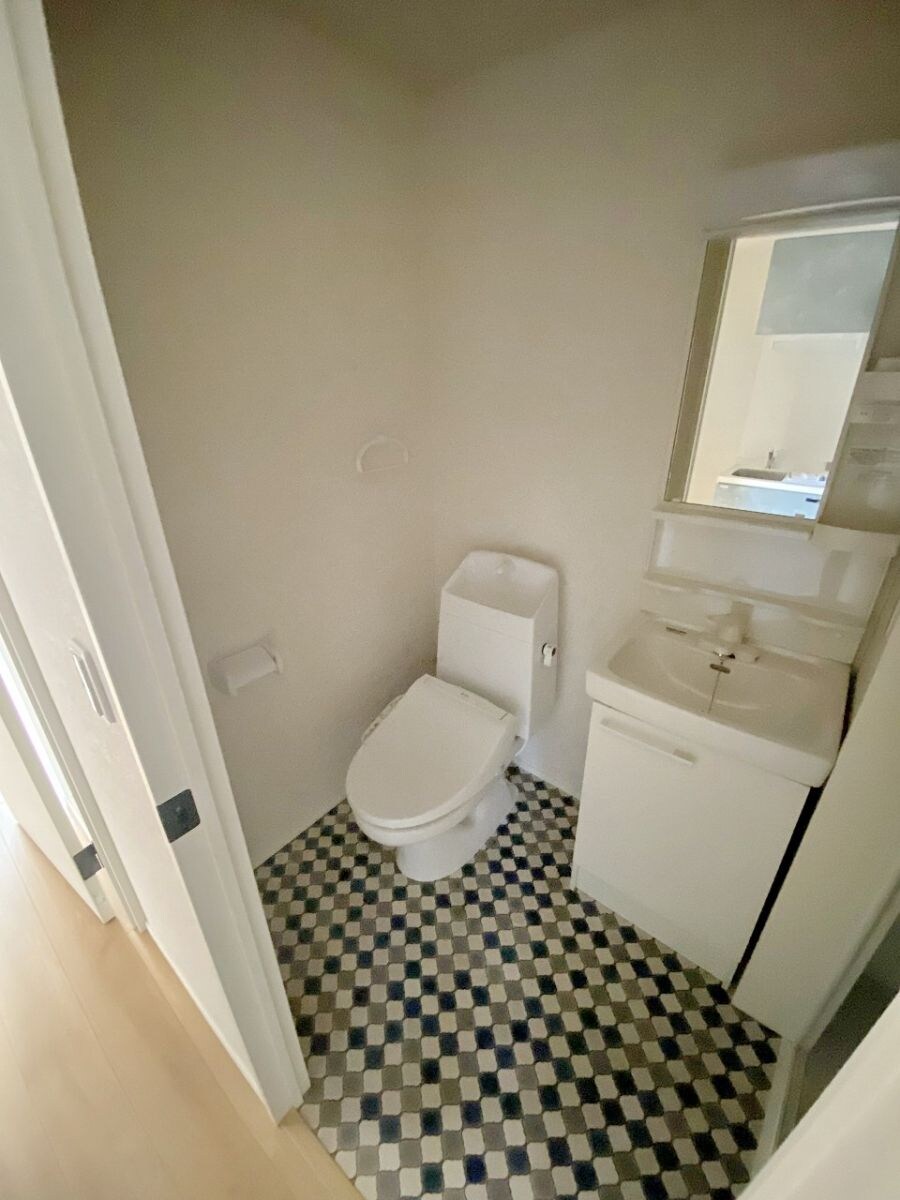 モナーク越谷の物件内観写真