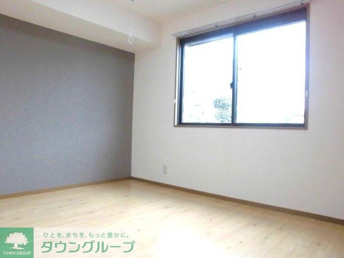 パストラルガーデン Bの物件内観写真