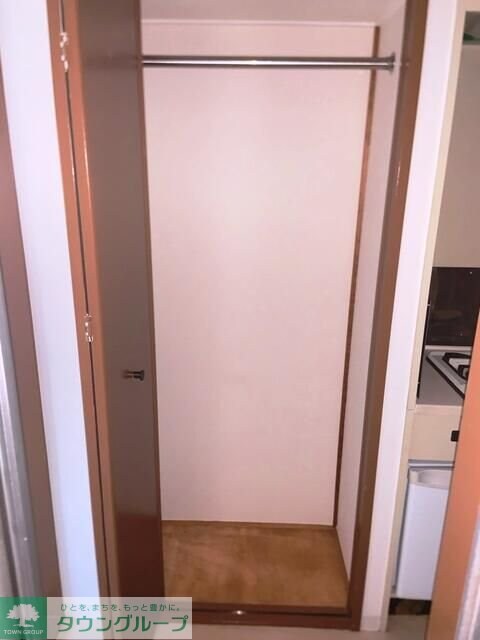 ベルドゥムール草加金明の物件内観写真