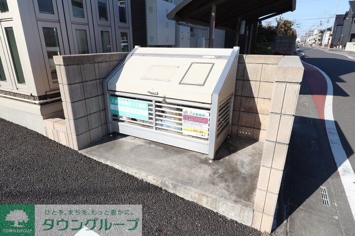 メルヴェーユ三郷中央 Aの物件内観写真