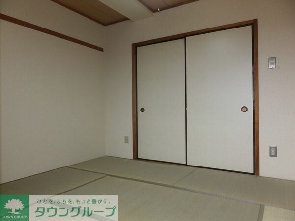 第2ヒカリマンションの物件内観写真