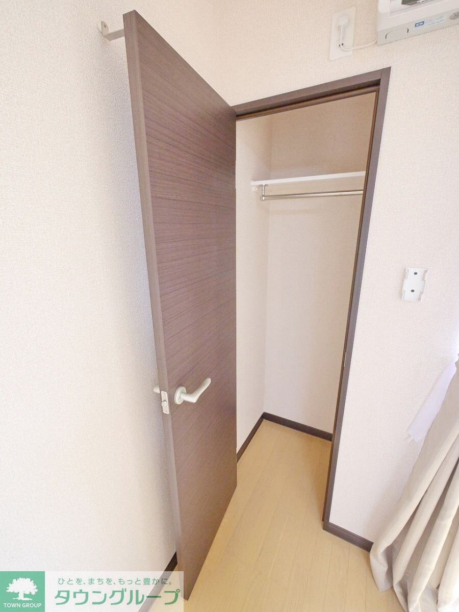 レオネクストラシーヌ弐番館の物件内観写真