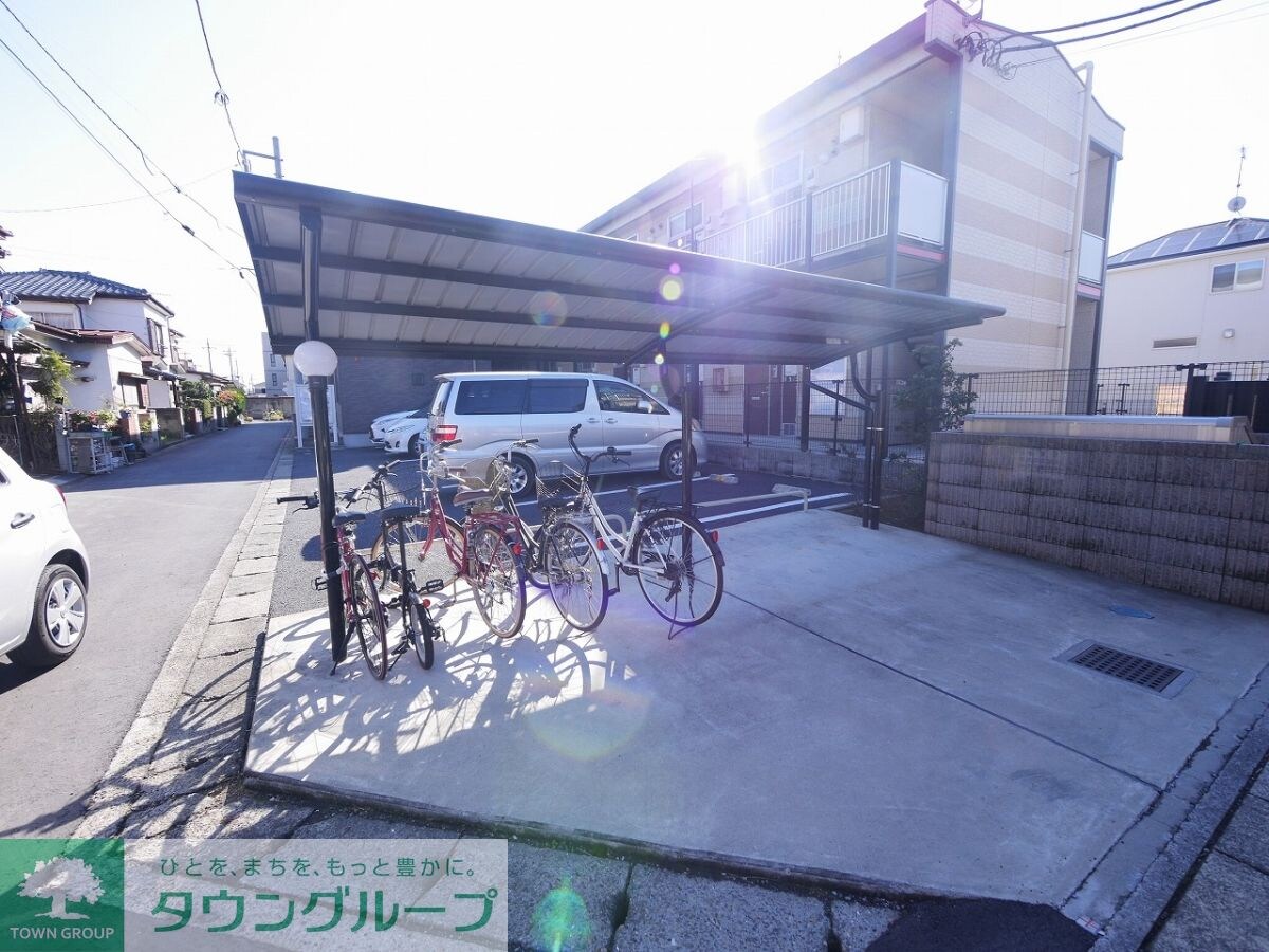 レオネクストラシーヌ弐番館の物件内観写真