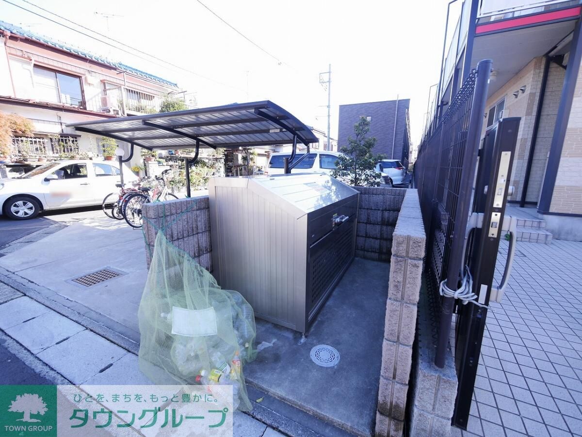 レオネクストラシーヌ弐番館の物件内観写真