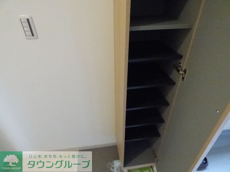 Town House VIIIの物件内観写真