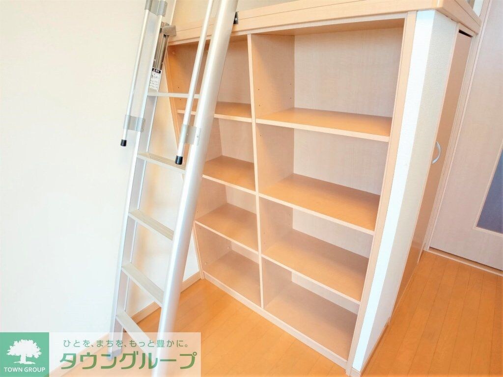 レオパレスキルシェンIの物件内観写真