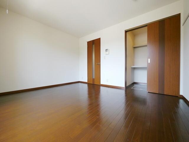 ガーデンハイツの物件内観写真