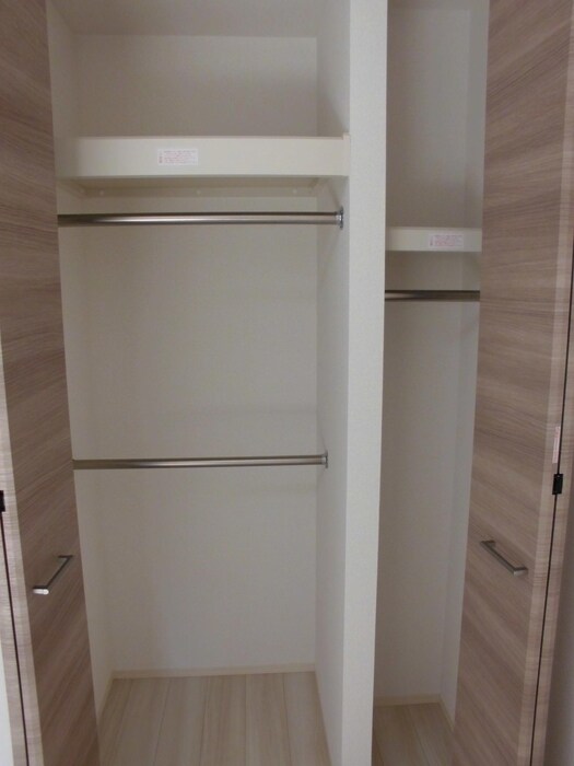 ホワイトヴィラの物件内観写真