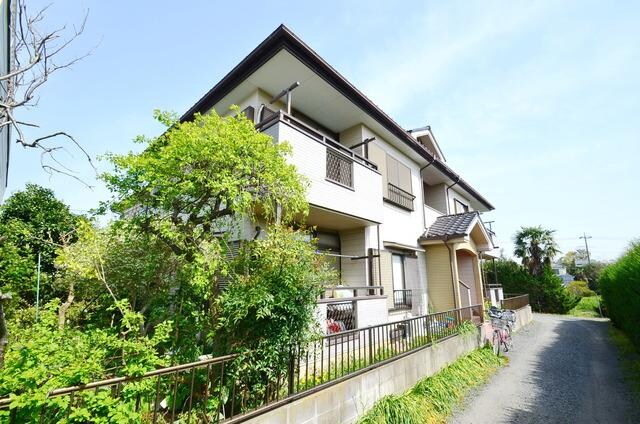 ハイツ望月の物件外観写真