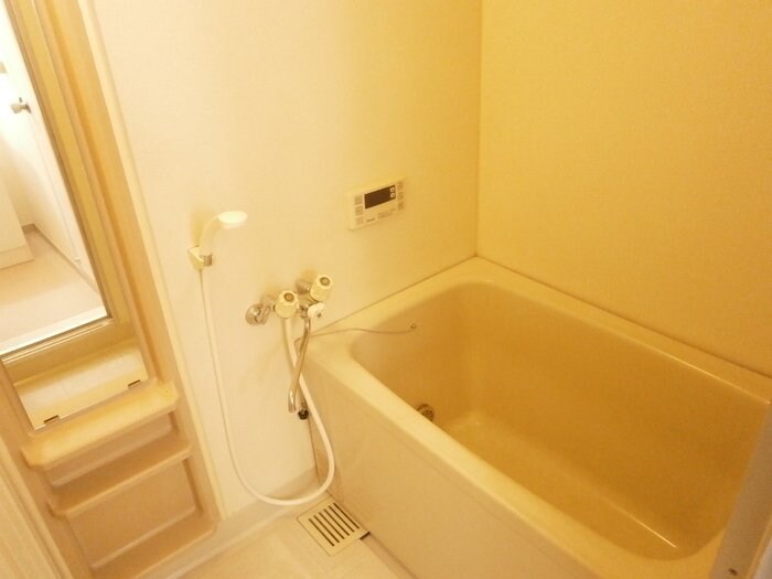 グローリアスハイツの物件内観写真