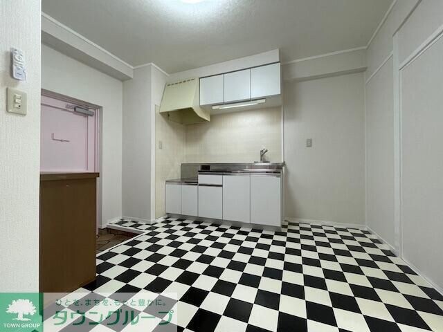 浦和領家コーポB棟の物件内観写真