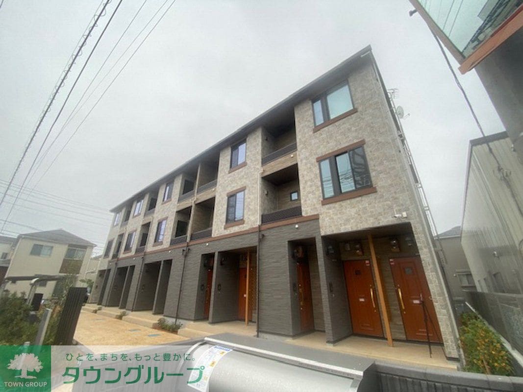 カーサ・プリ―トの物件外観写真