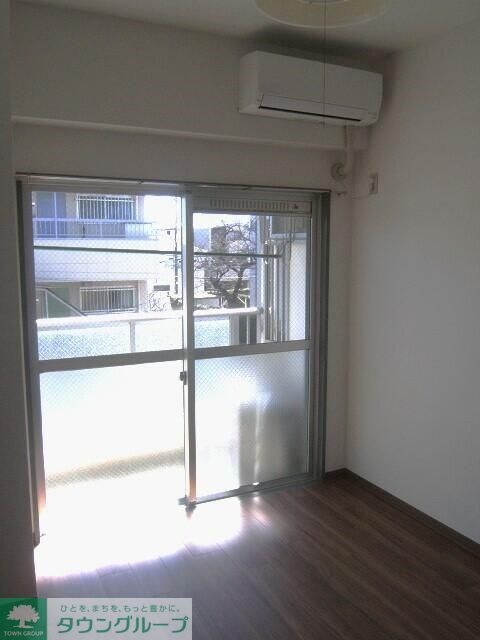 ロイヤルグレースの物件内観写真