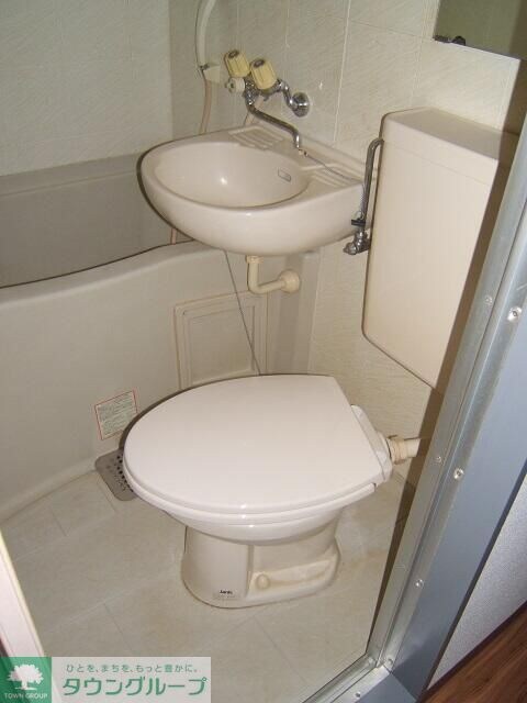 ロイヤルグレースの物件内観写真