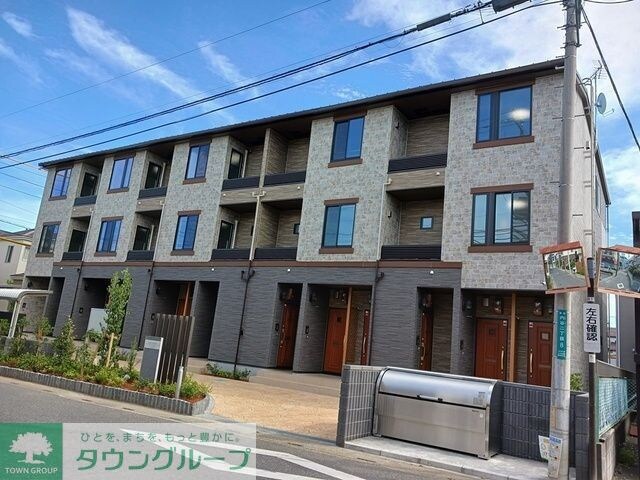 カーサ・プリ―トの物件外観写真