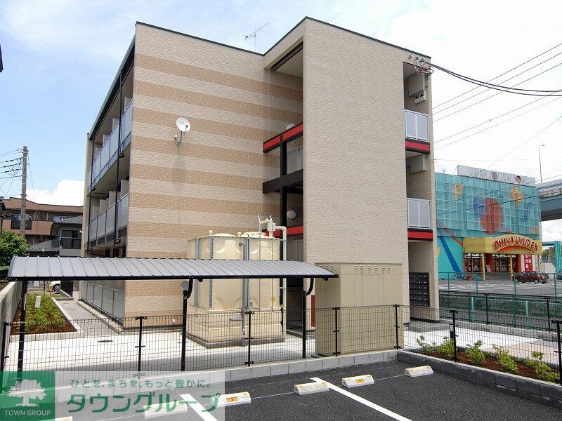 レオパレスコヅチの物件外観写真