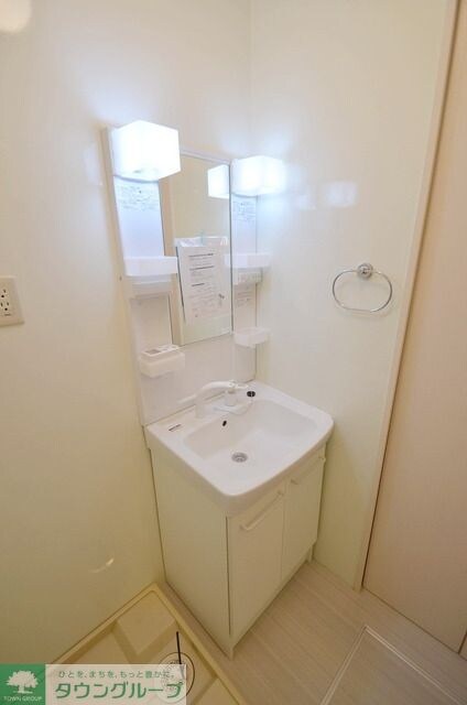 ルーヴル三橋Aの物件内観写真