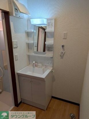 GOD BLESS OMIYAの物件内観写真