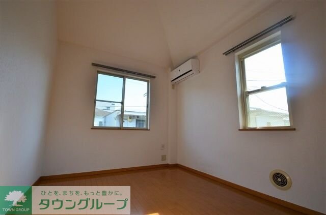 メゾンモデルノパドレの物件内観写真