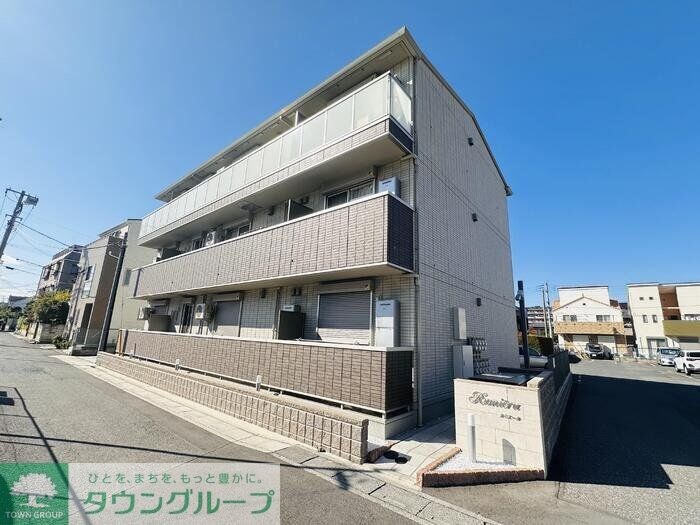 ルミエールの物件外観写真