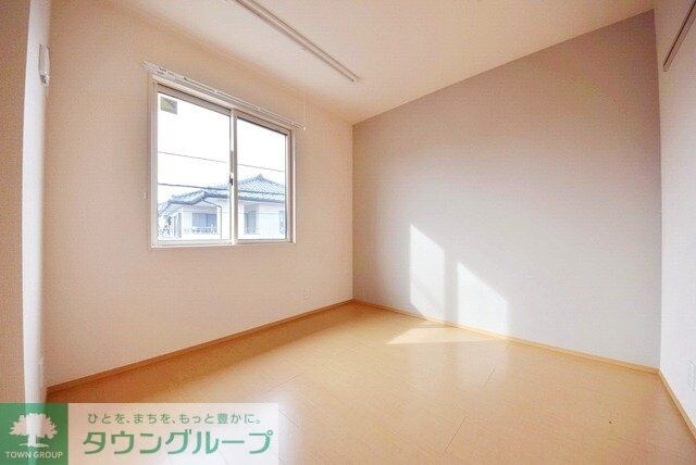 シャイン・カワナベの物件内観写真