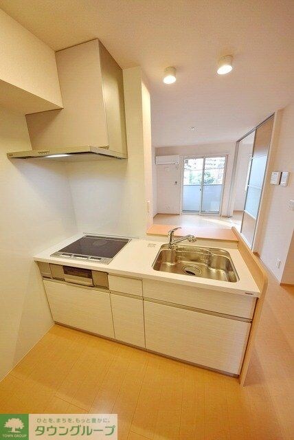 シャイン・カワナベの物件内観写真