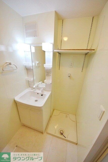 シャイン・カワナベの物件内観写真