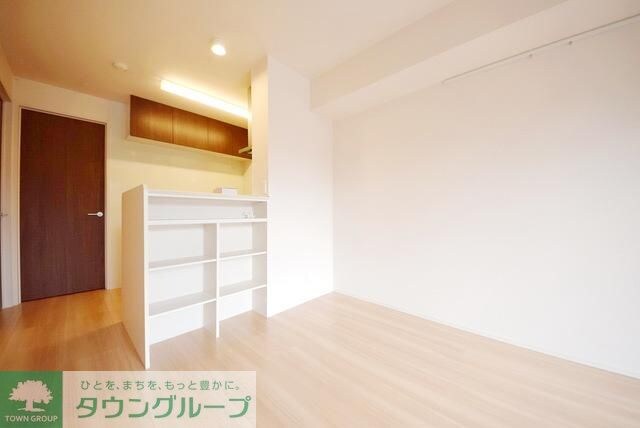 シャイン・カワナベの物件内観写真