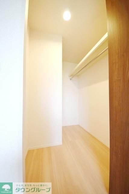 シャイン・カワナベの物件内観写真