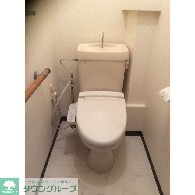 信栄マンションの物件内観写真