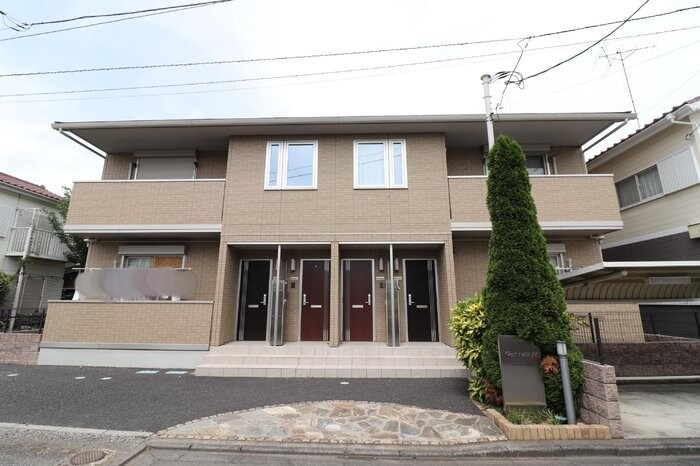 ウエストハイム IVの物件外観写真