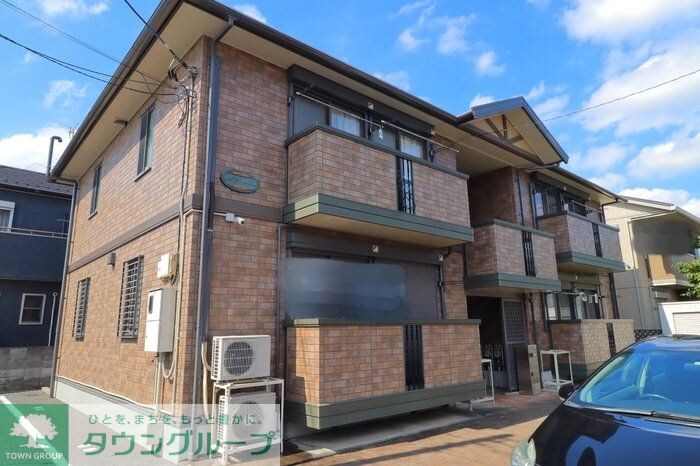 サンパティークA館の物件外観写真