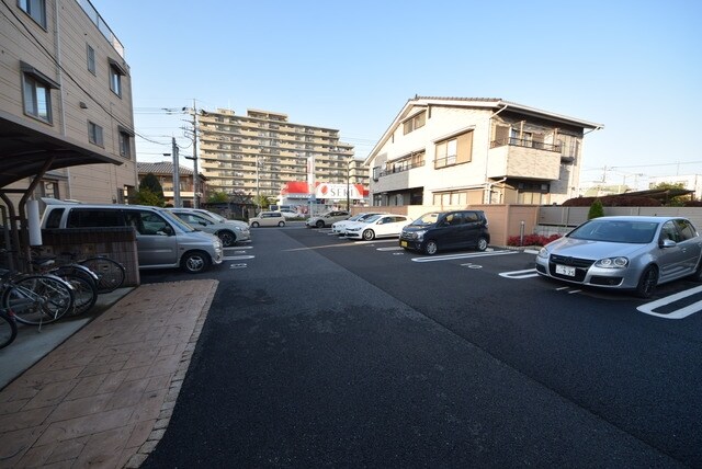 フォレストコート大宮の物件内観写真