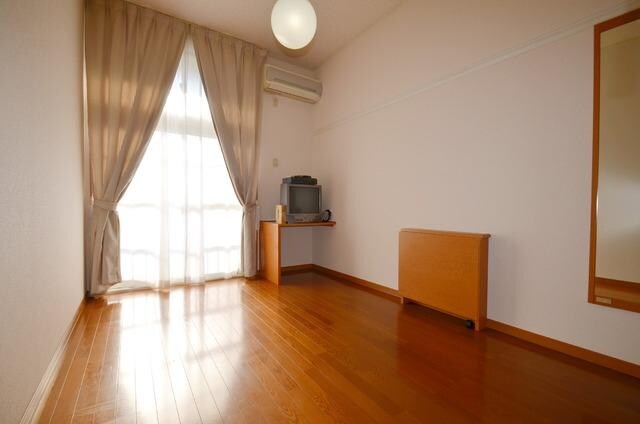 レオパレスAKANEの物件内観写真