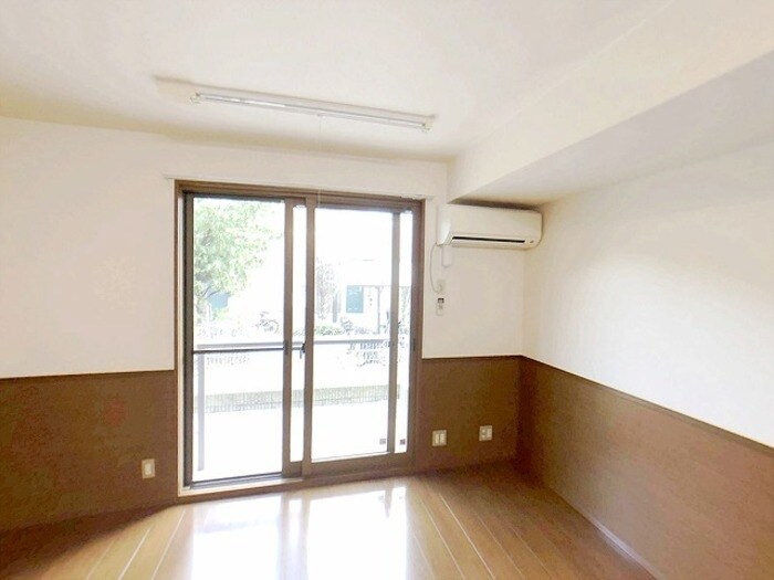 プリムローズVIの物件内観写真