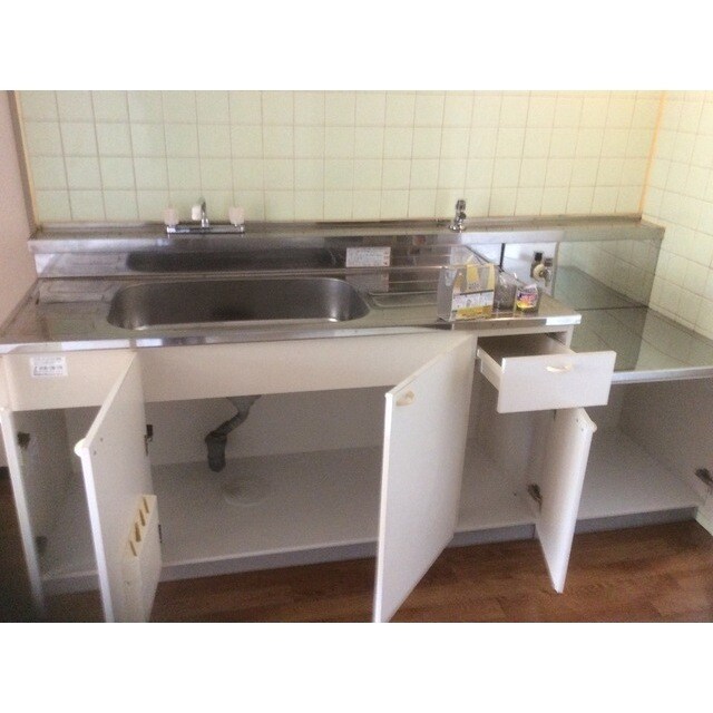 信栄マンションの物件内観写真