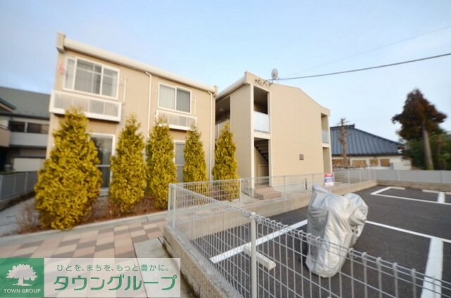 レオパレスcuracionの物件外観写真