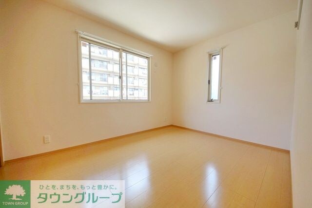 ルーヴル三橋 Aの物件内観写真