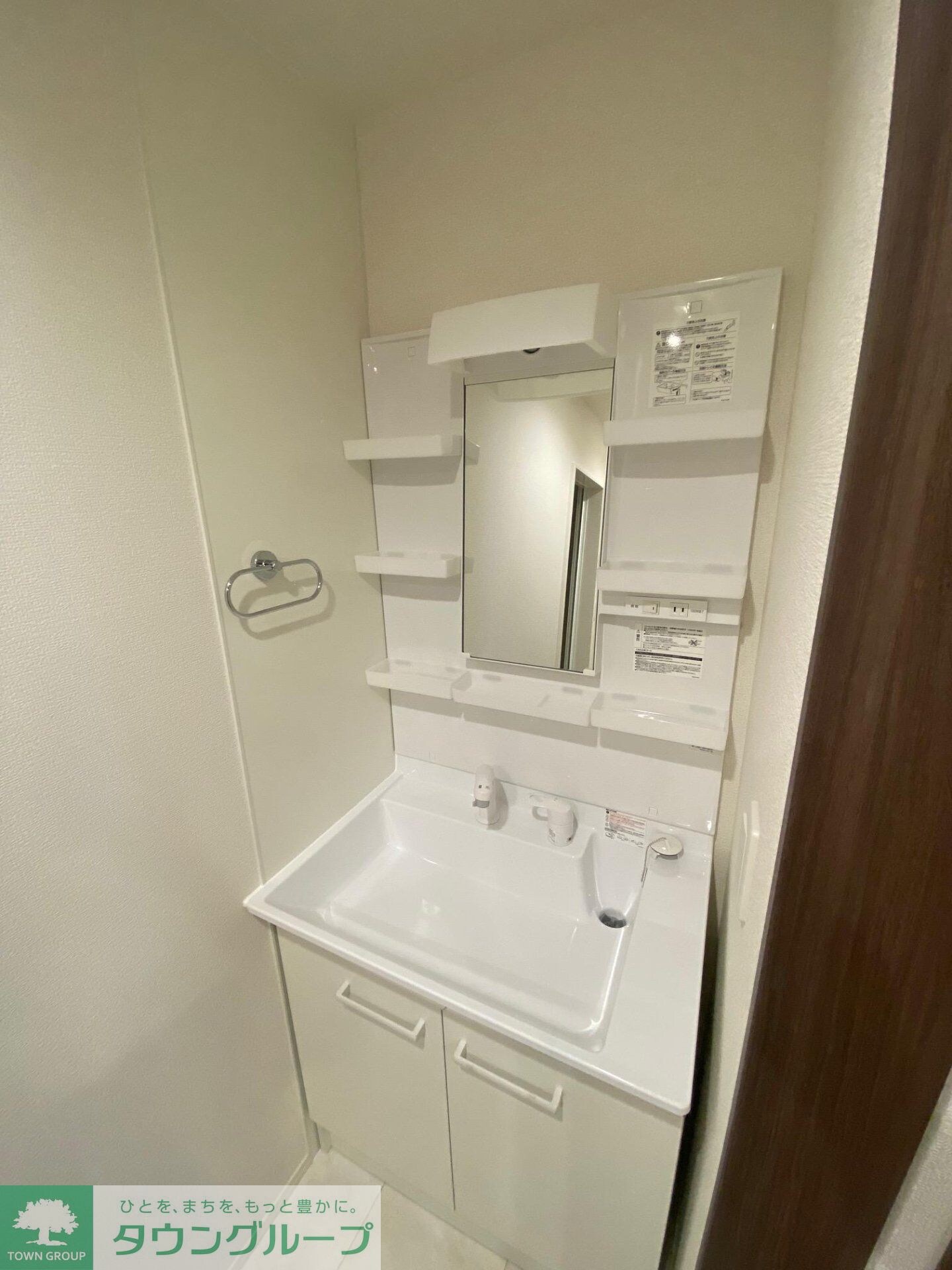 ノーブルラフィネ白幡の物件内観写真