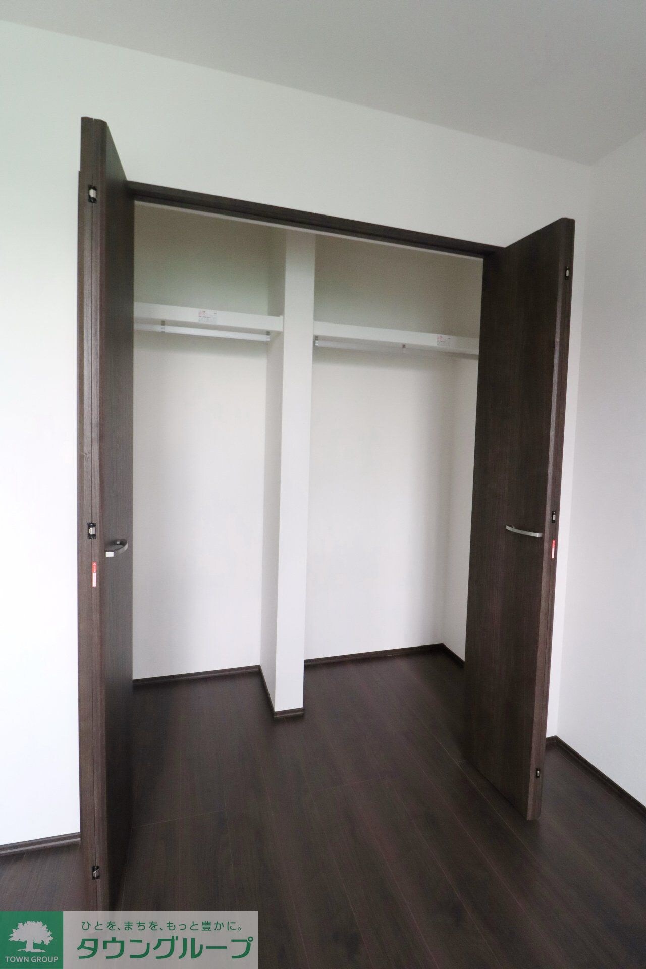 セブンタウンの物件内観写真