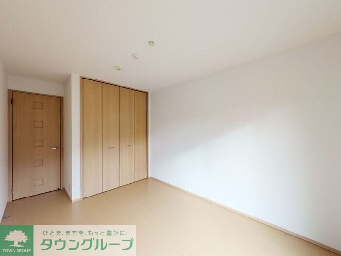 フロラシオン Eの物件内観写真